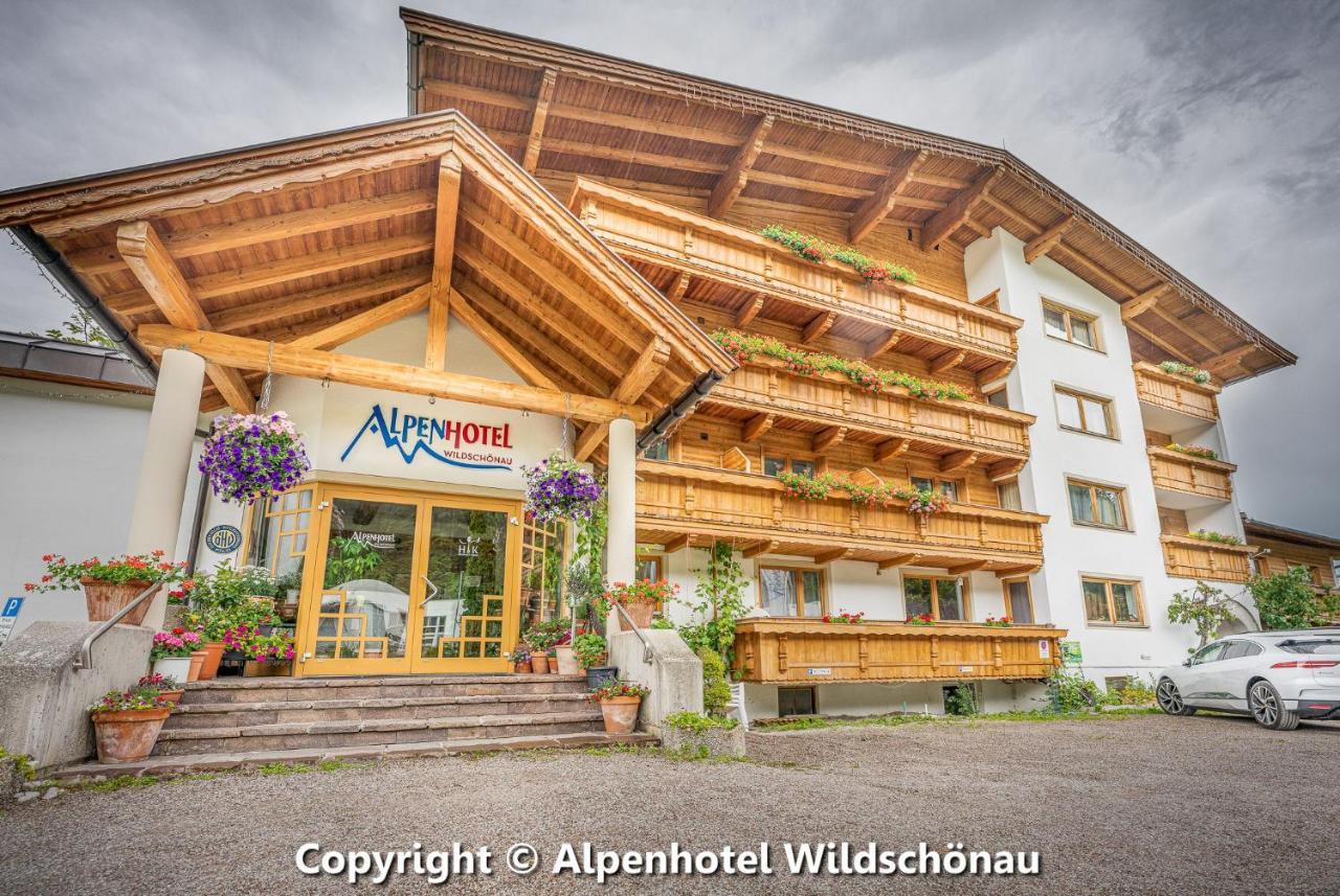 Alpenhotel Wildschoenau B&B エクステリア 写真