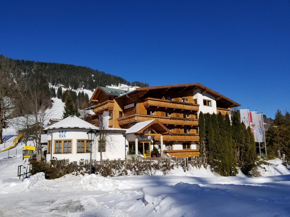 Alpenhotel Wildschoenau B&B エクステリア 写真