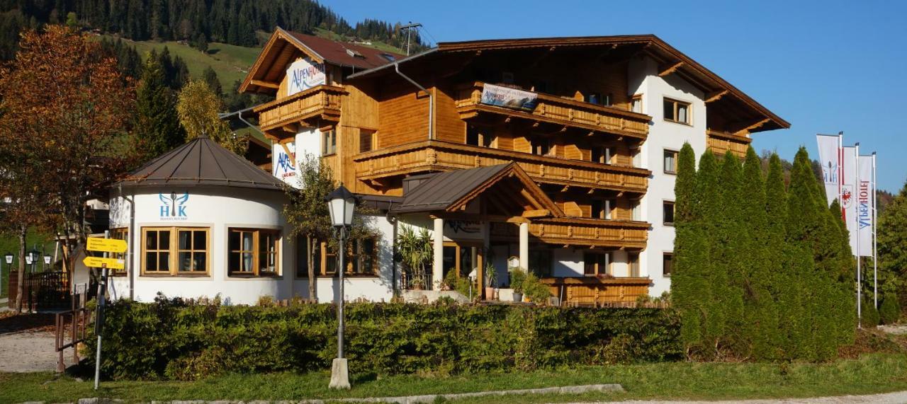 Alpenhotel Wildschoenau B&B エクステリア 写真