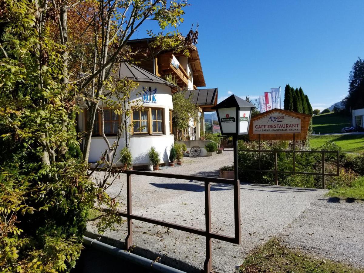 Alpenhotel Wildschoenau B&B エクステリア 写真